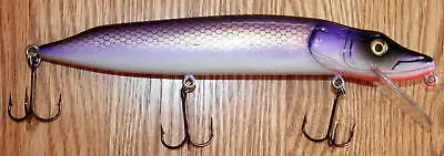 10-Inch Hardwood Purple Musky Lure for Pike and Muskie Fishing