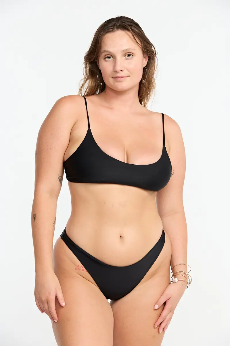 Babe Top in Black