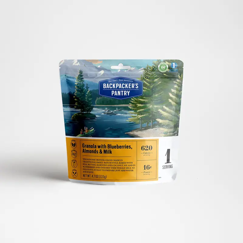 Blueberry-Almond Granola with Milk – Single Serving