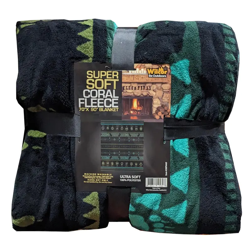 Coral Fleece Track-Print Blanket – 70×90 Inches