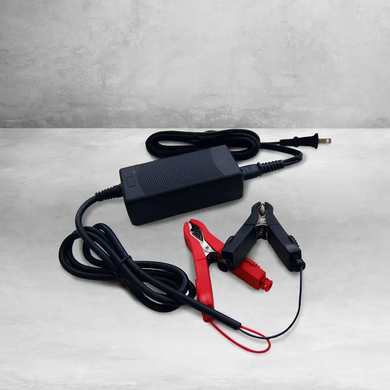 Dakota Lithium 12V 3A Smart Battery Charger