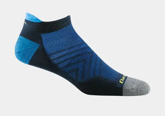 Darn Tough Men’s Ultra-Light No-Show Running Socks – Tab Fit