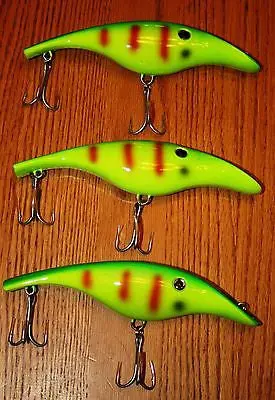 Deluxe Saltwater Fishing Lures – 7.5-Inch Rattling Swimbaits in Yellow, Red & Green (3-Pack)