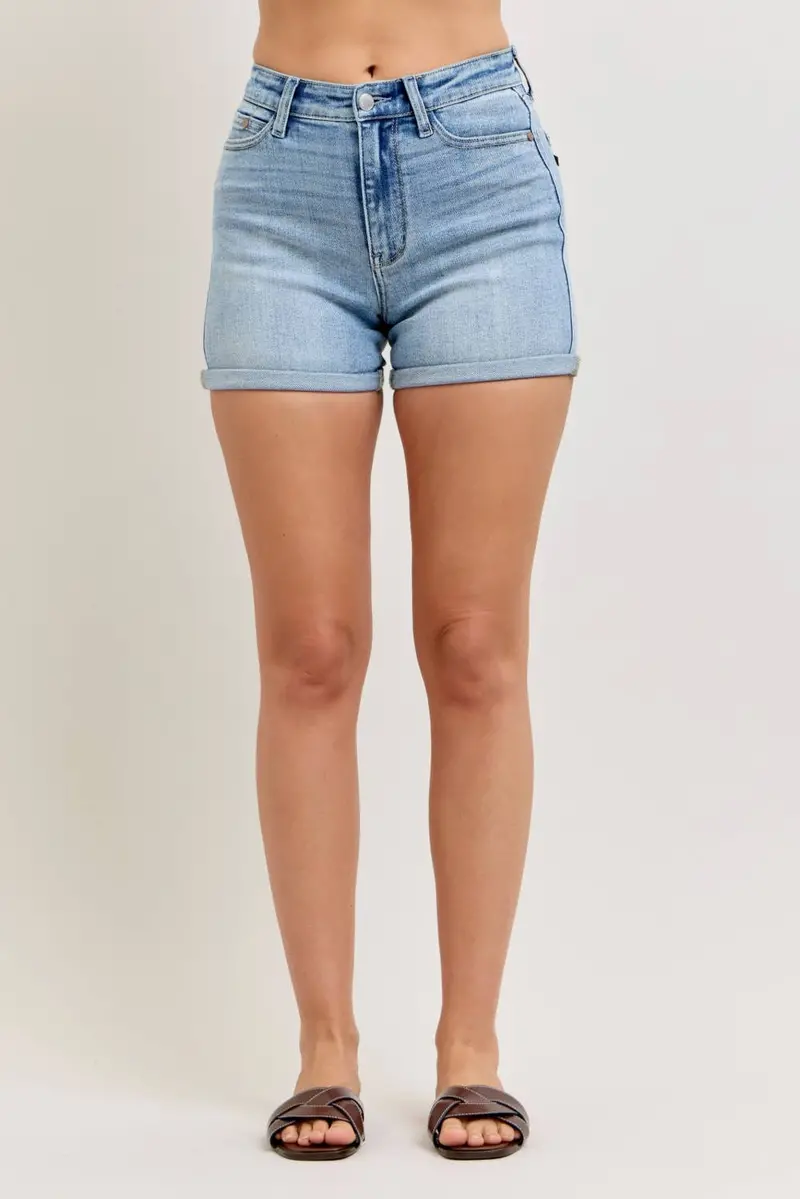 High-Waisted Medium Wash Slim-Fit Shorts with Pocket
