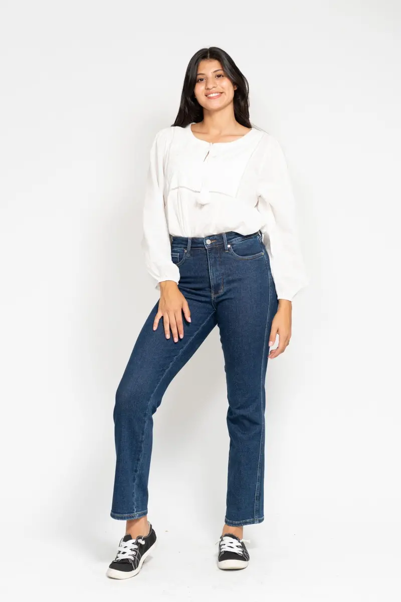 Judy Blue High-Rise Tummy-Control Straight-Fit Denim Jeans