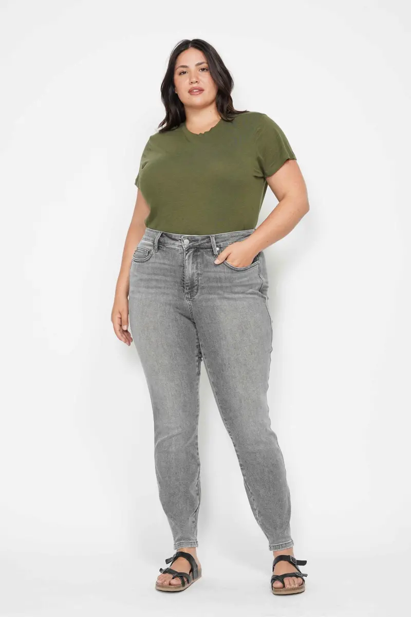 Judy Blue Magic Rigid Skinny Jeans with Tummy-Control Shield Pockets