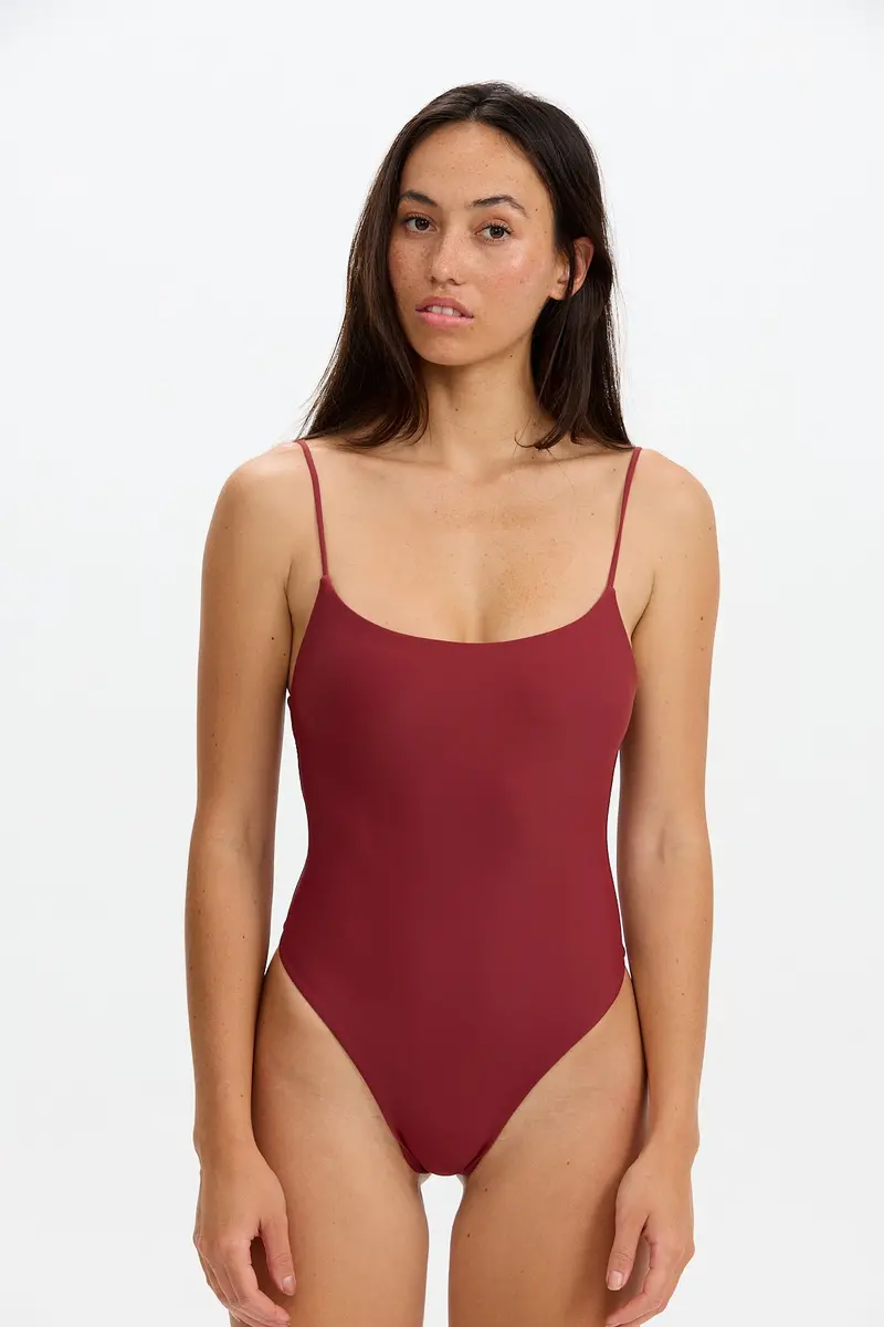 Makenna One-Piece Swimsuit 2.0 in Cherry Red Print