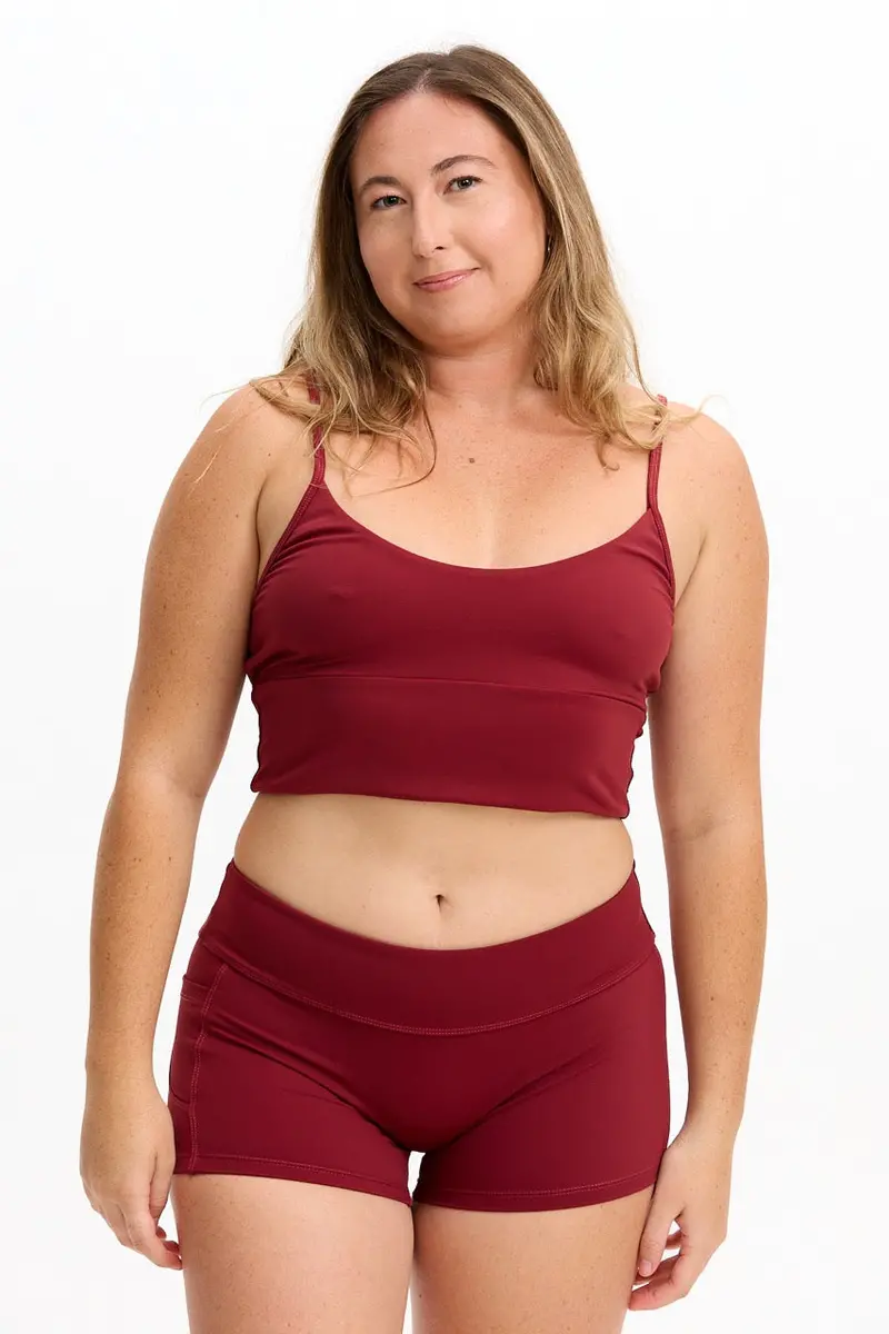 Performance Tank Top in Cherry