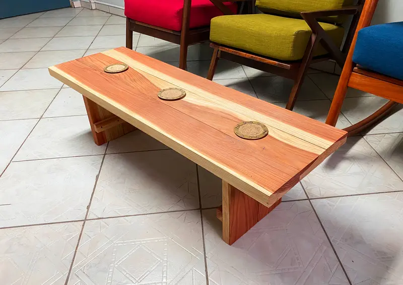 San Obispo Redwood Coffee Table – Round Design