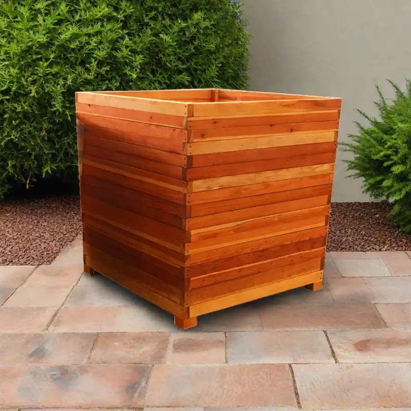 Santa Fe Redwood Planter – Rustic Outdoor Accent