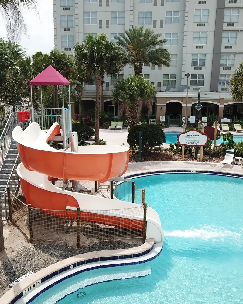 SlideWorx Single Open Flume Pool Slide – 450° Spiral, 9’4″ Tall