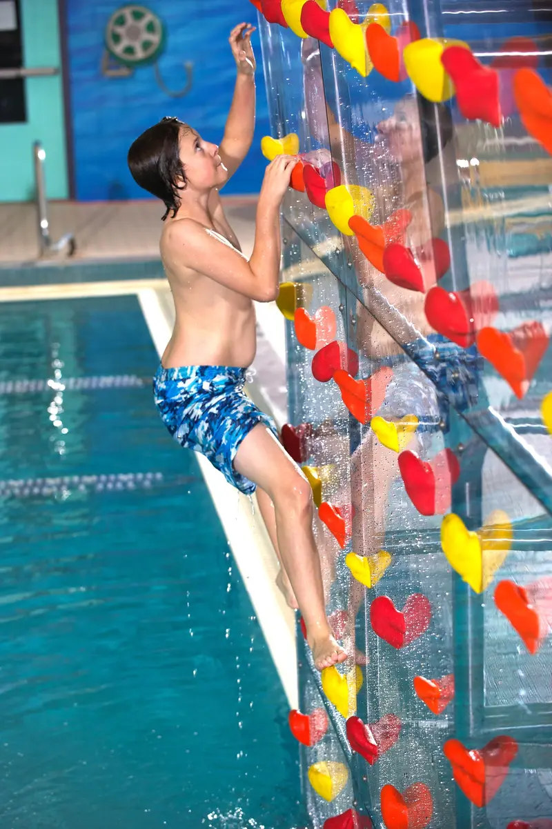 Spectrum Aquatics Kersplash Challenger Pool Climbing Wall System