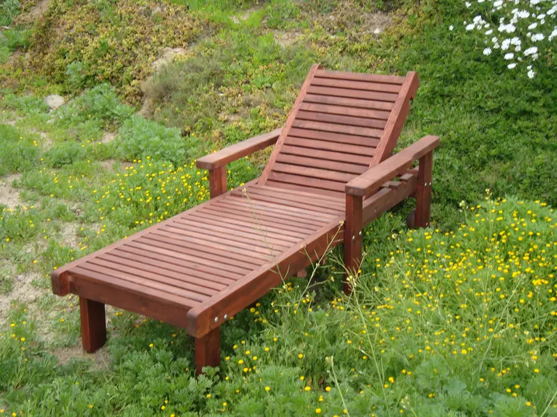 Sun-Ready Redwood Chaise with Contoured Support
